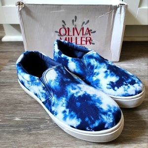 Olivia Miller slip on sneakers